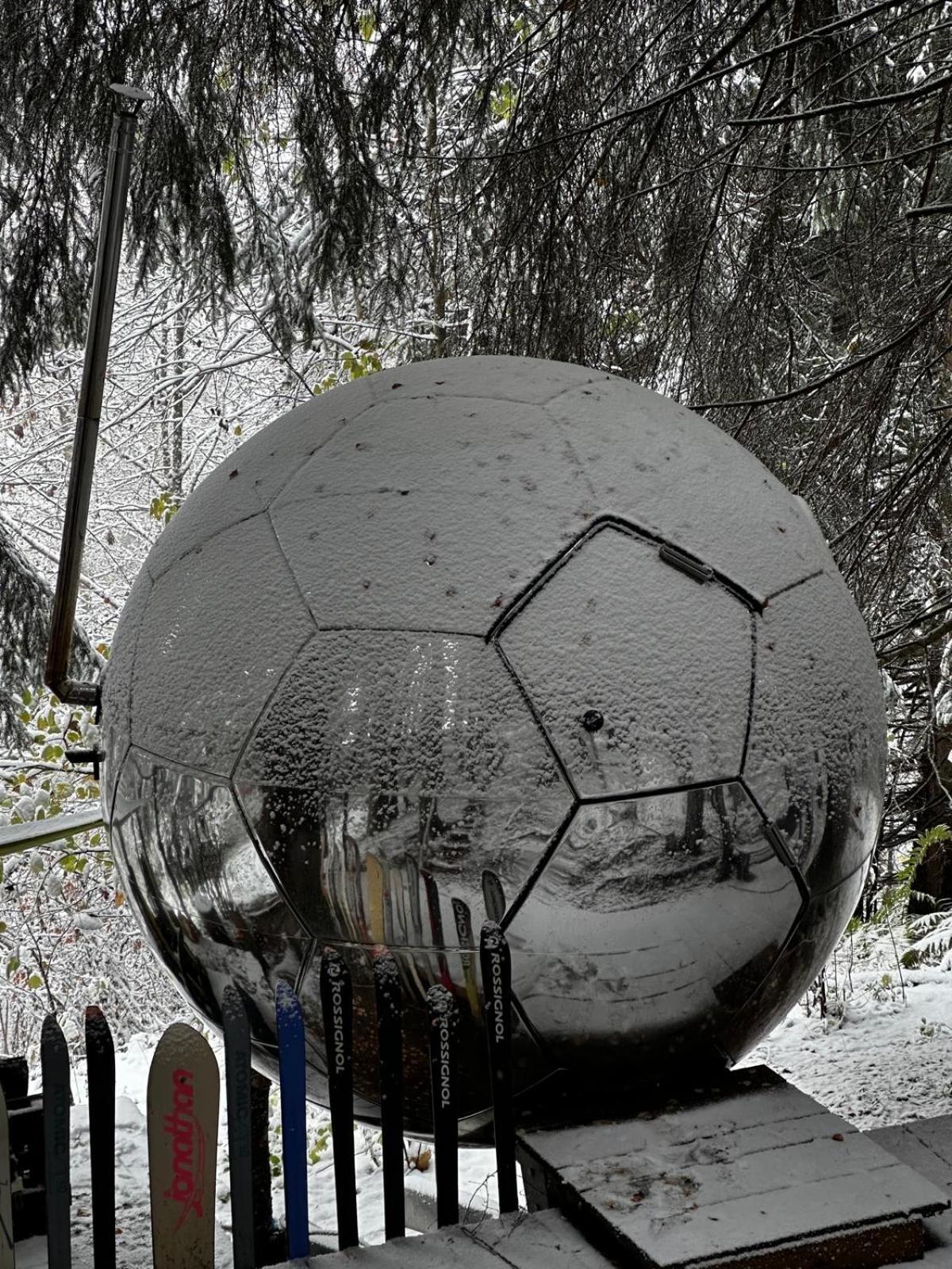 Mirror Globe Kandasphere * Saint-Gervais-les-Bains